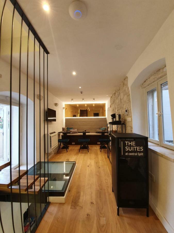 The Suites At Central スプリト エクステリア 写真
